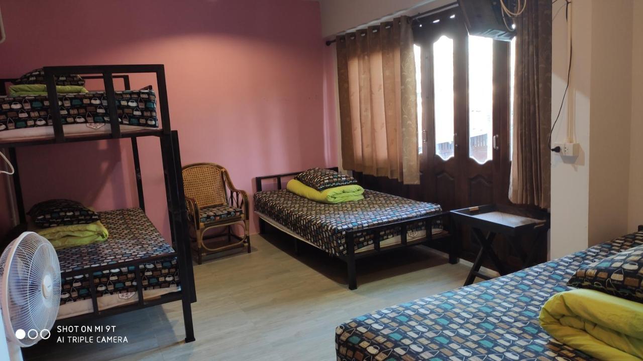 Hostal The Corner Chiang Mai