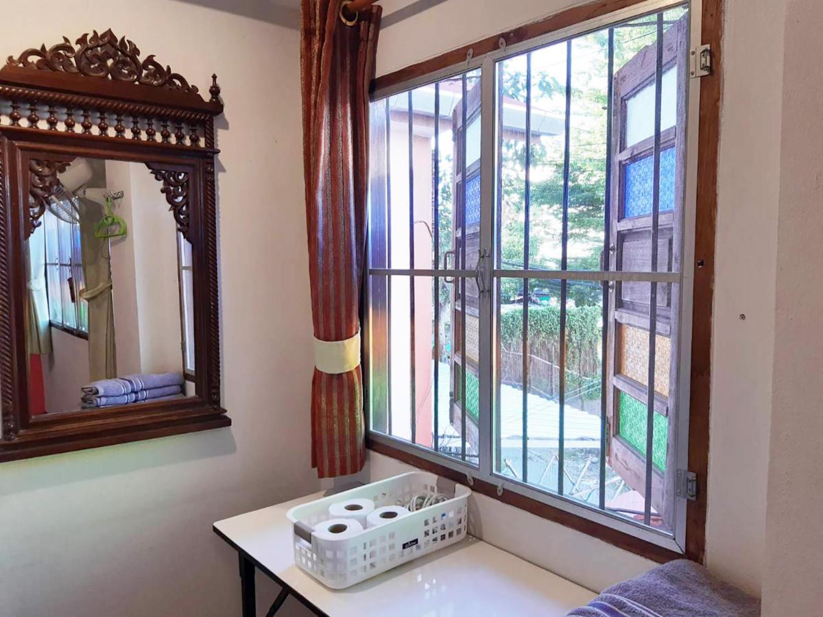 The Corner Hostal Chiang Mai