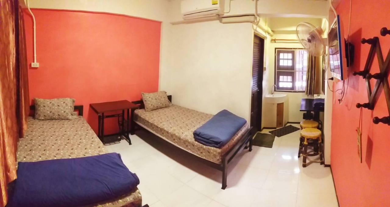 The Corner Hostel Chiang Mai